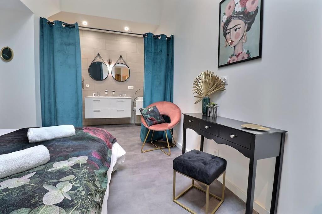 Appartement Le Val De Coeur à Valence  Extérieur photo