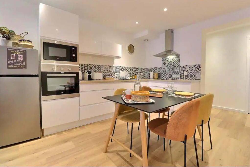 Appartement Le Val De Coeur à Valence  Extérieur photo